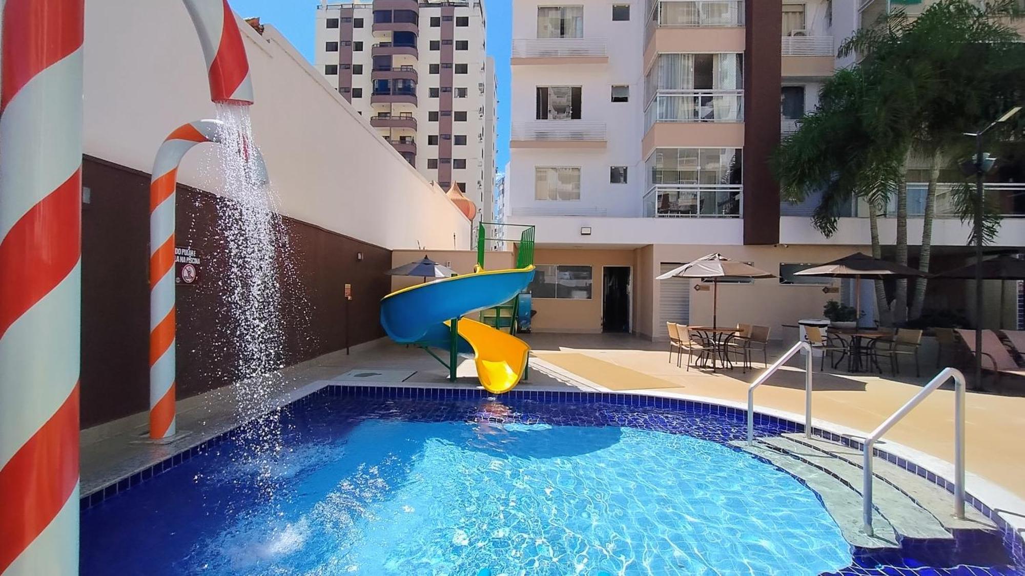 Casa Da Madeira Caldas Novas - Achei Ferias - Com Roupa De Cama Esterno foto