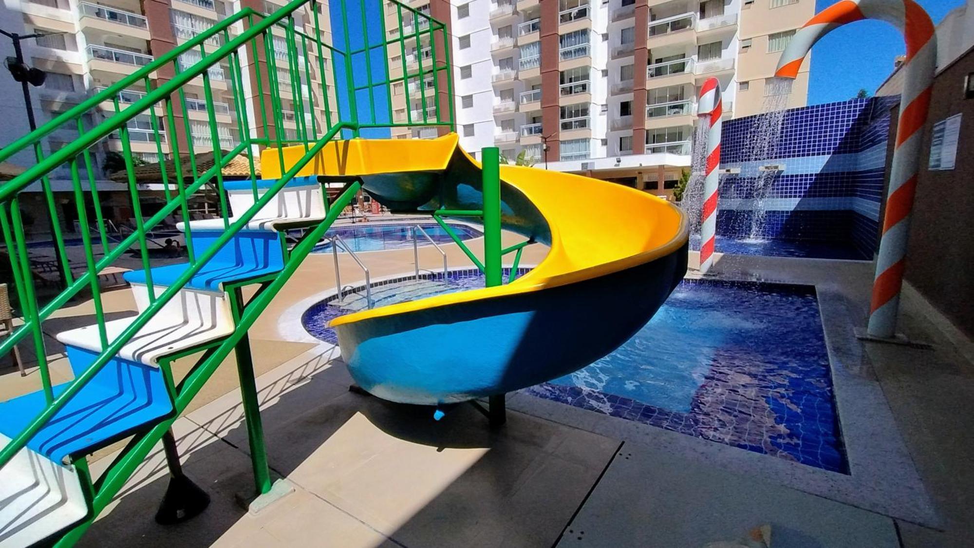 Casa Da Madeira Caldas Novas - Achei Ferias - Com Roupa De Cama Esterno foto