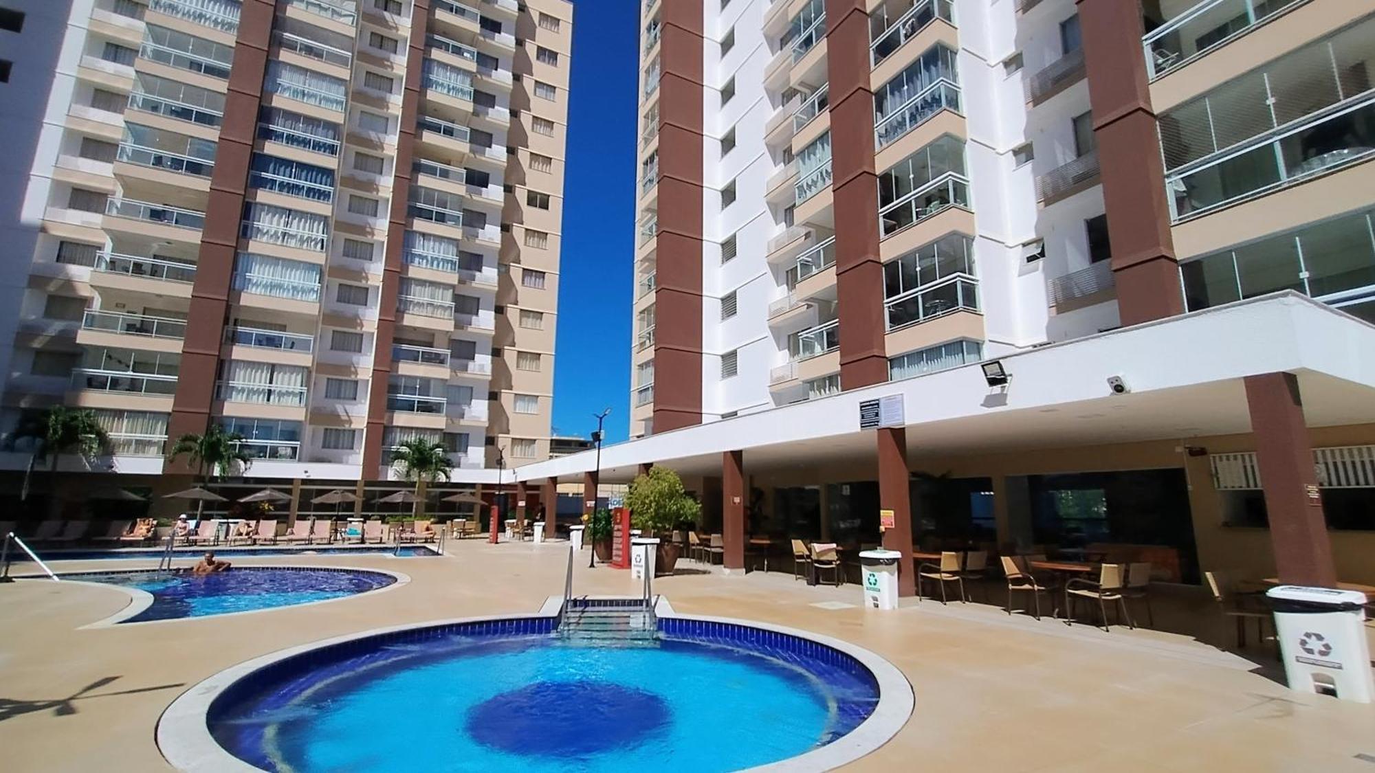 Casa Da Madeira Caldas Novas - Achei Ferias - Com Roupa De Cama Esterno foto